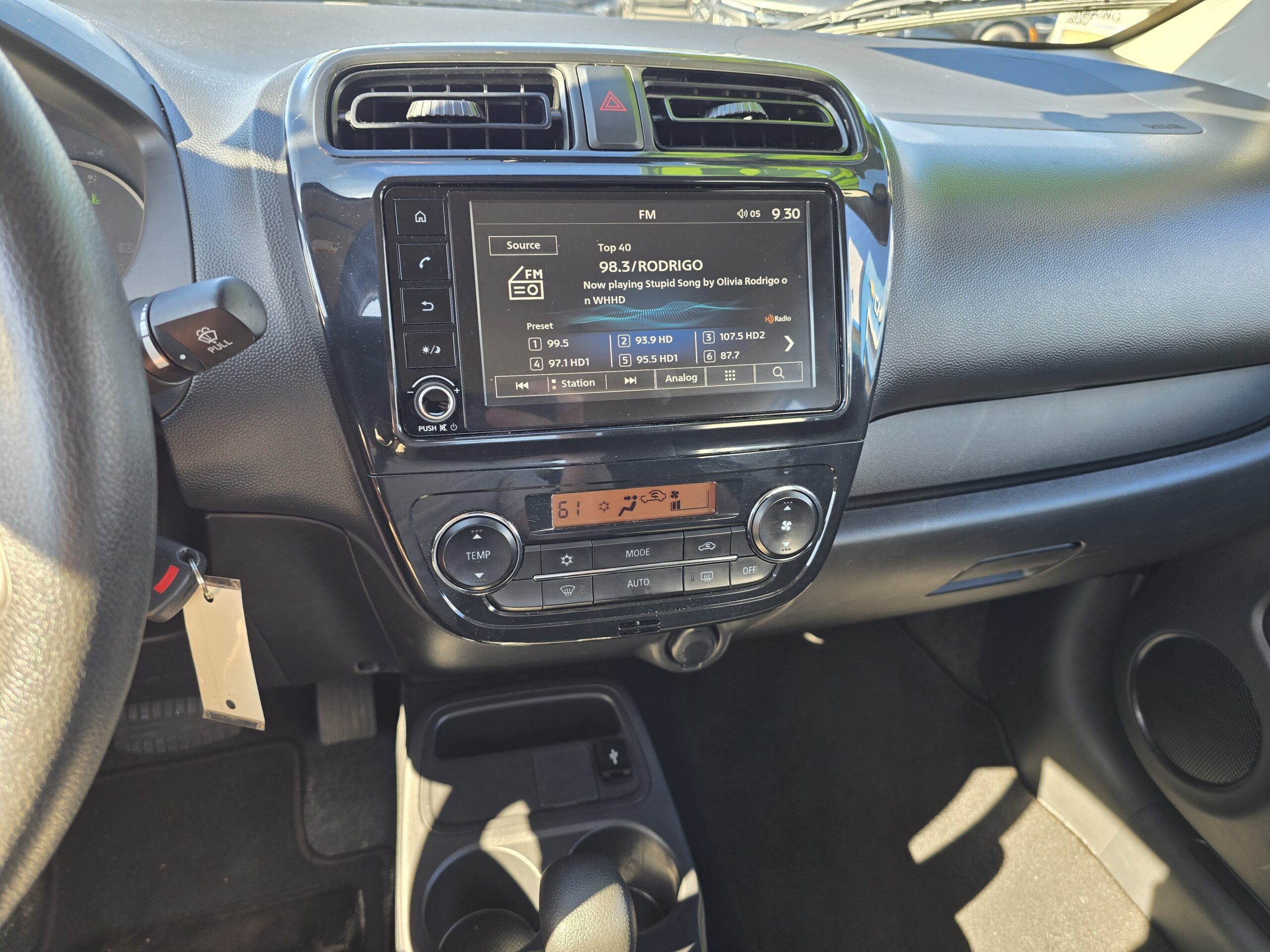 2024 Mitsubishi Mirage G4 LE