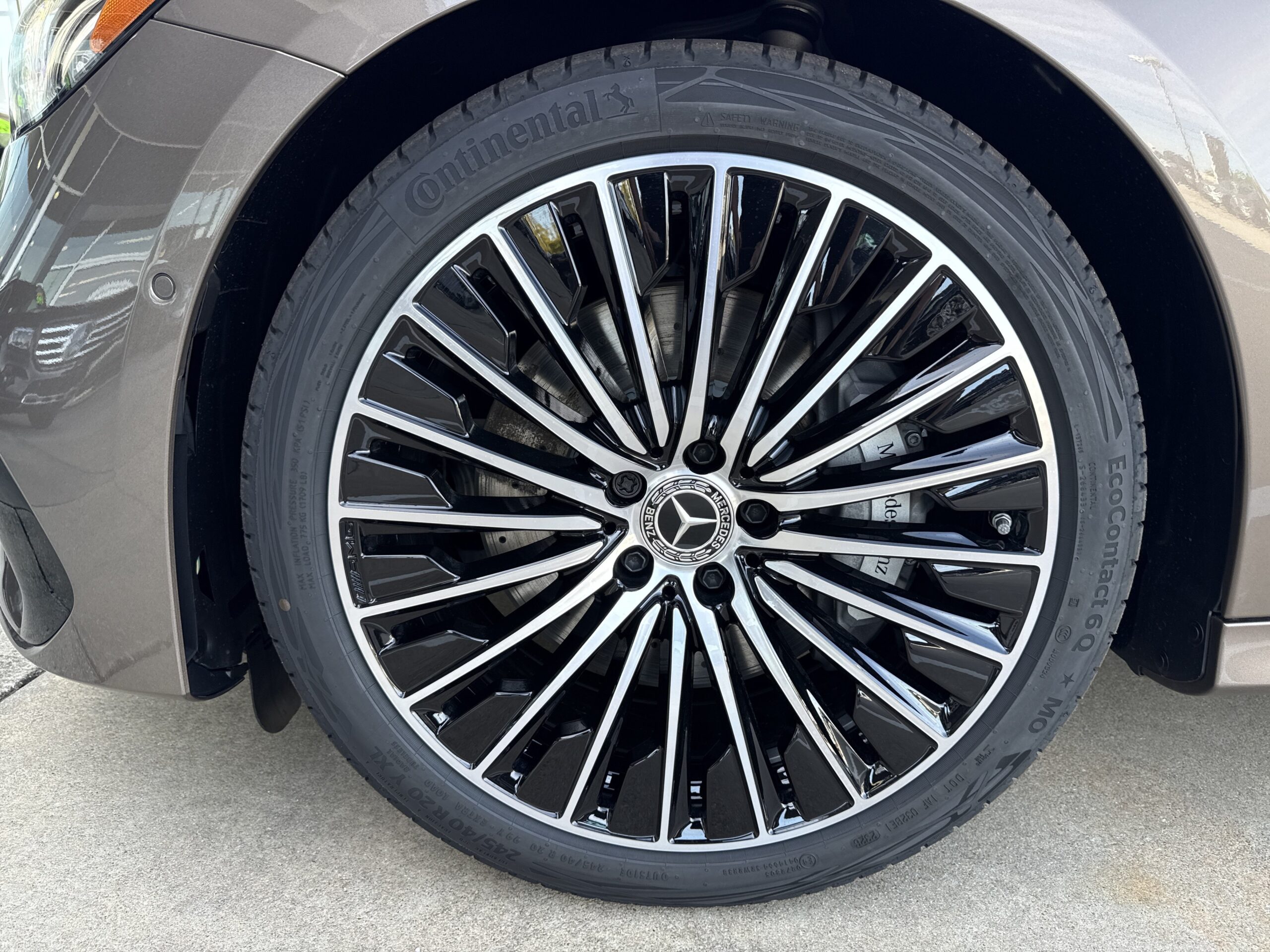2027 Mercedes-Benz  E 450