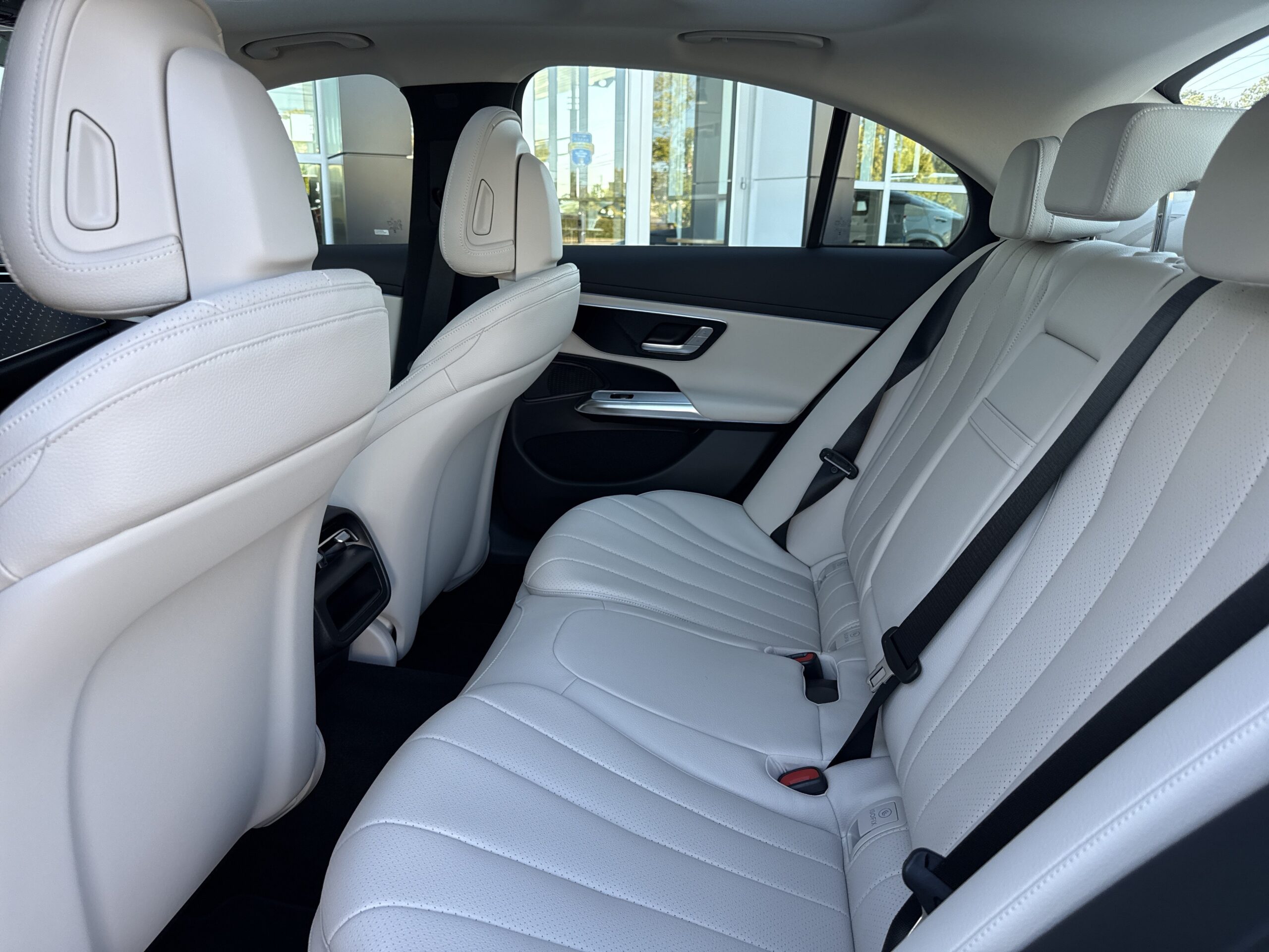 2027 Mercedes-Benz  E 450