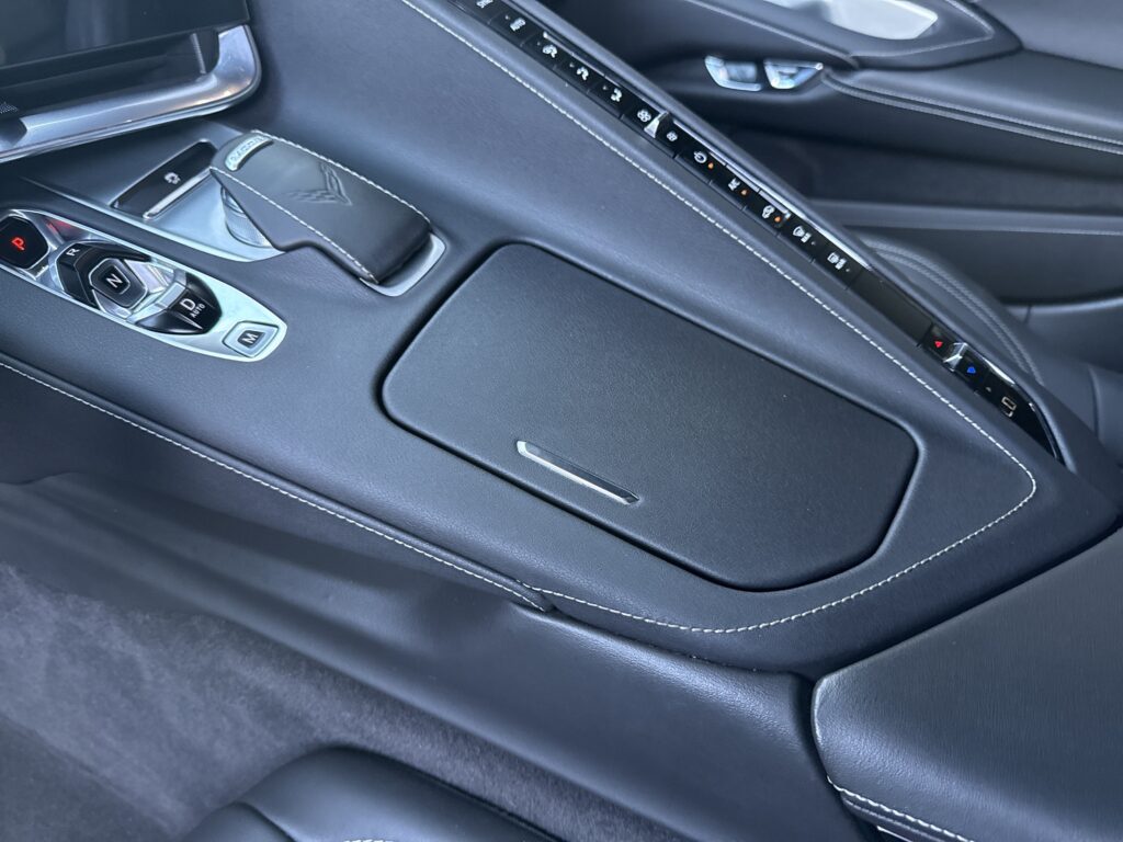 2023 Chevrolet Corvette 1LT