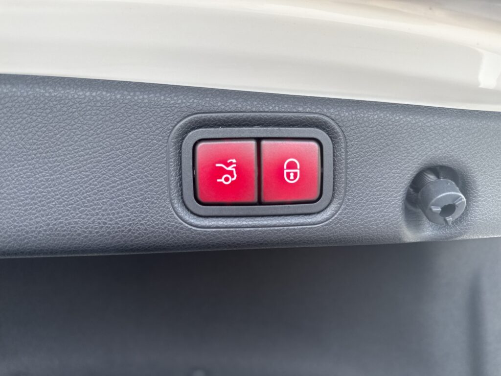 2022 Mercedes-Benz  E 350
