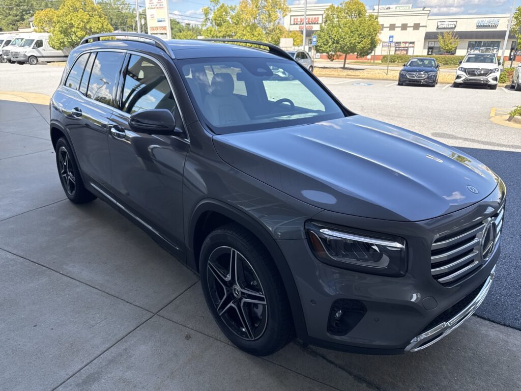 2026 Mercedes-Benz  GLB 250