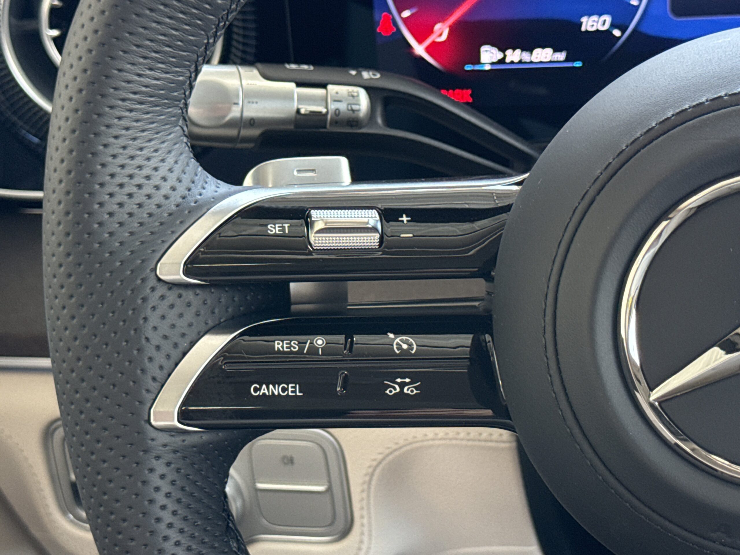 2027 Mercedes-Benz  GLS 450