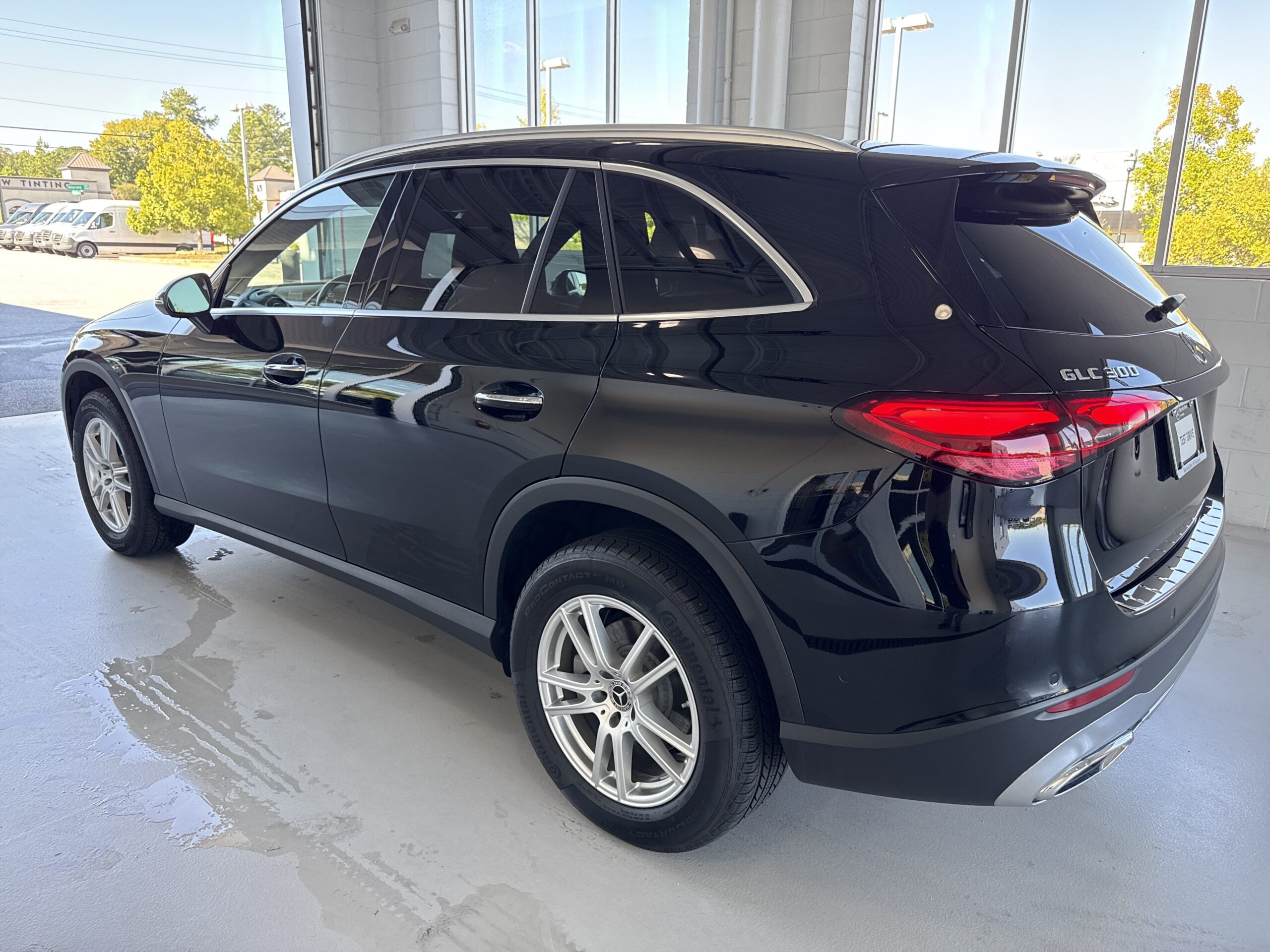 2025 Mercedes-Benz  GLC 300