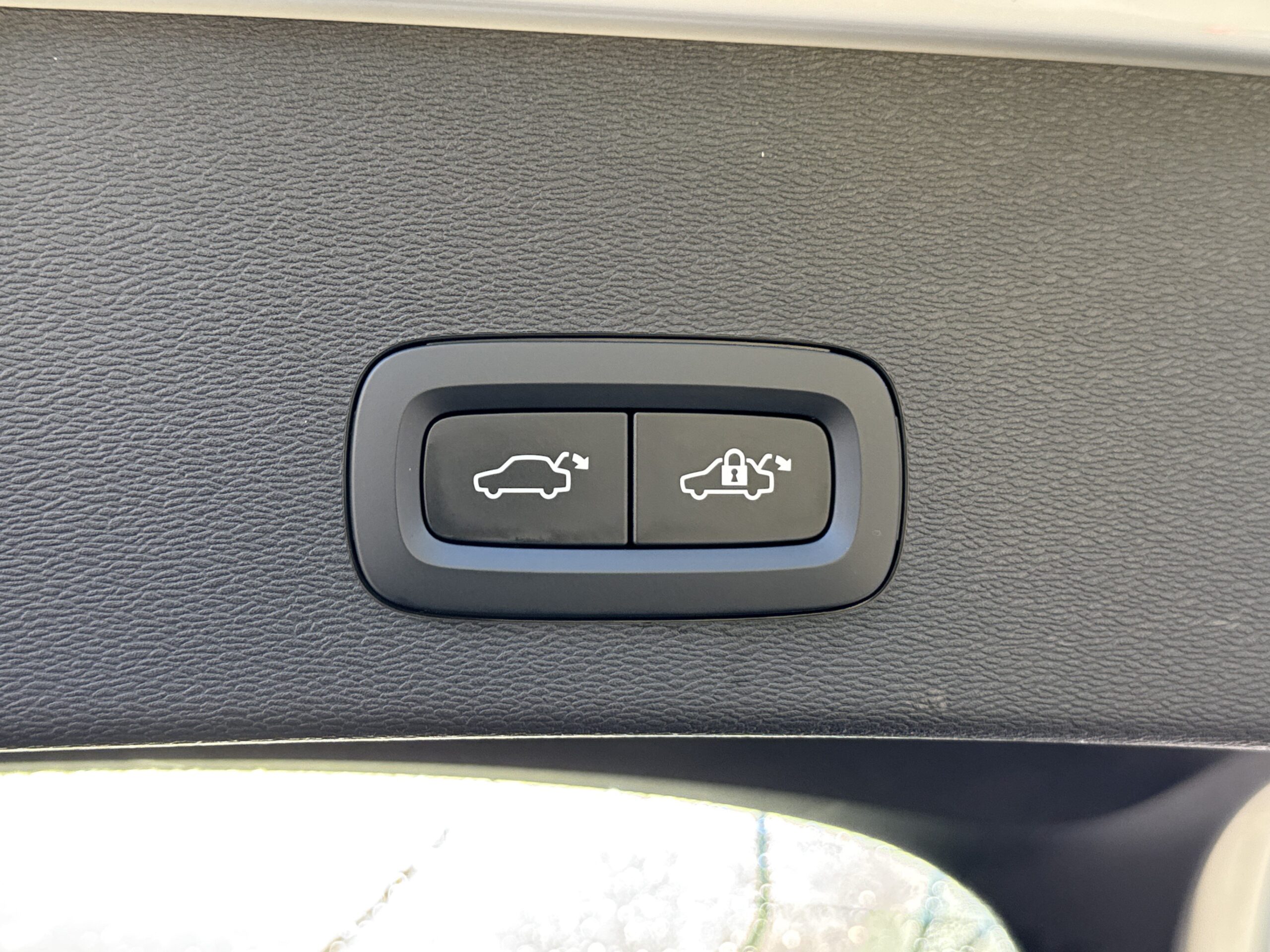 2023 Volvo C40 Recharge Pure Electric Plus
