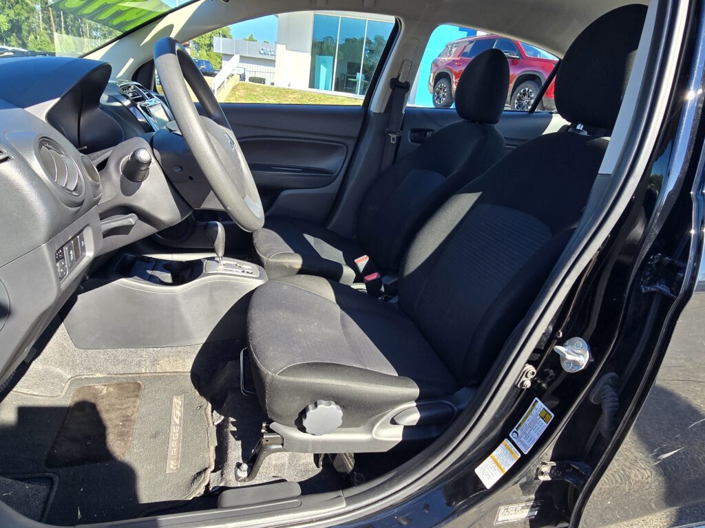 2024 Mitsubishi Mirage G4 LE