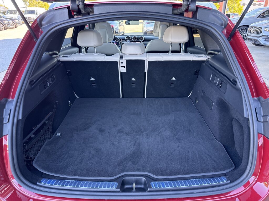 2024 Mercedes-Benz  GLC 300