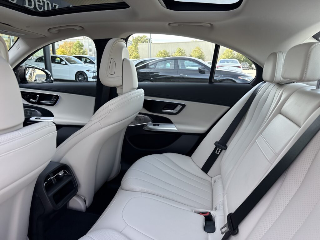 2027 Mercedes-Benz  E 450