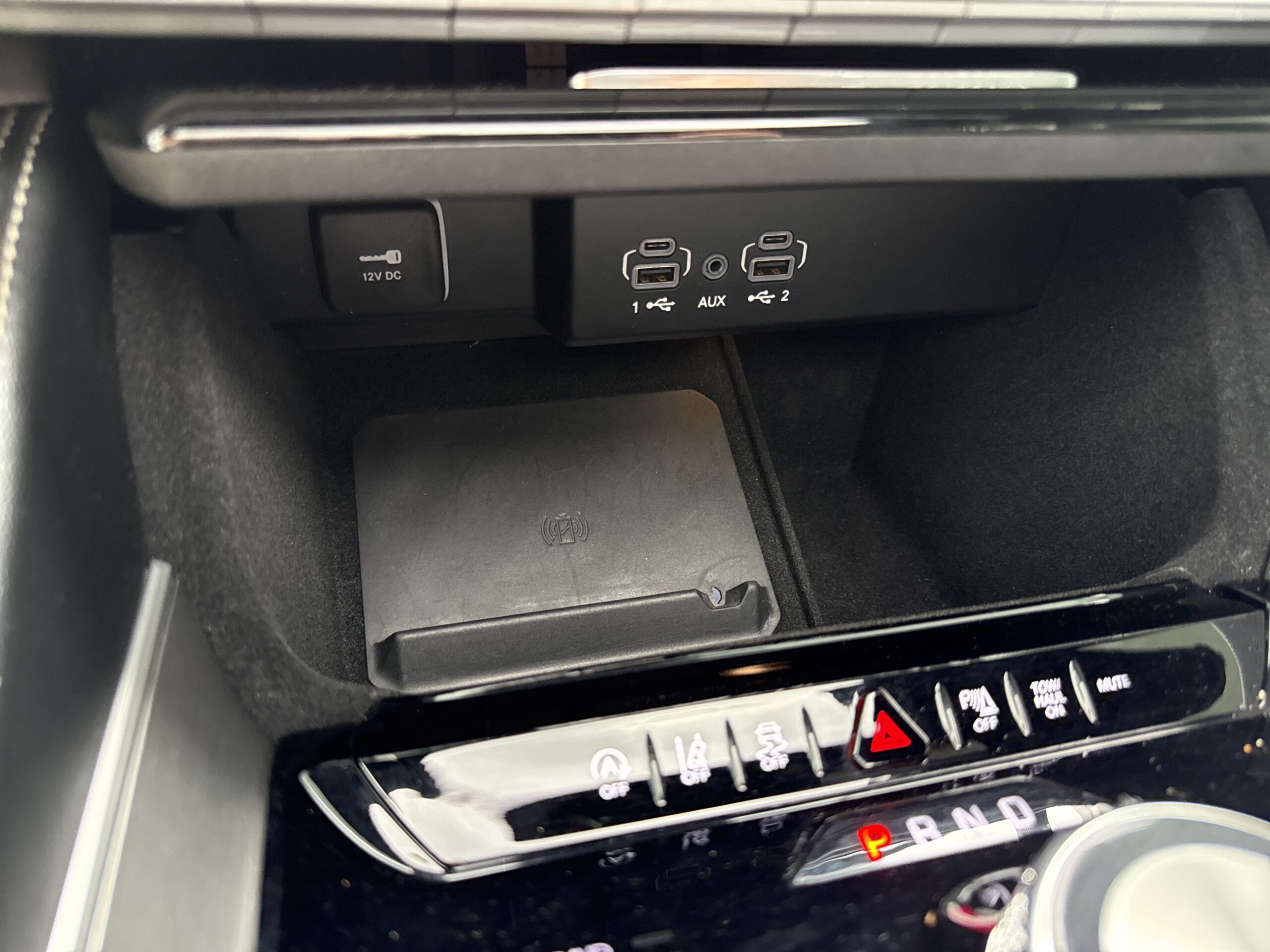 2025 Jeep Wagoneer Series II Carbide