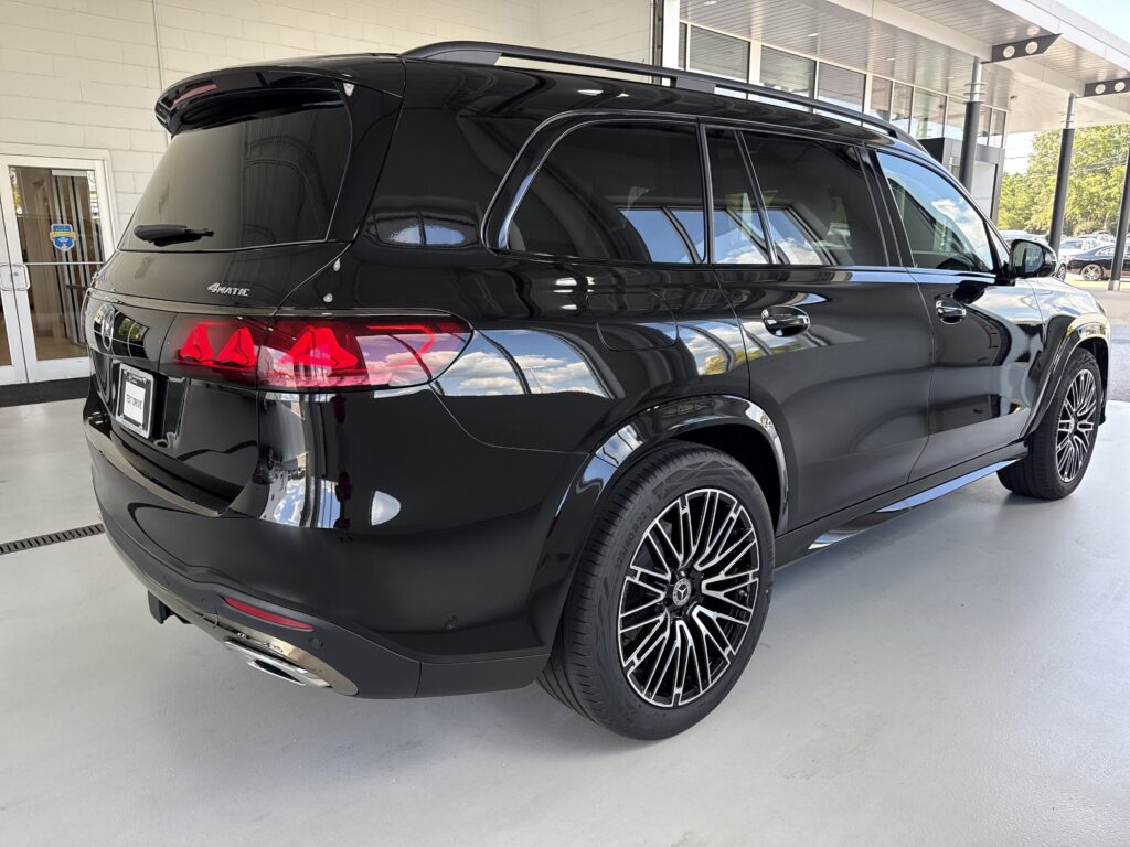2027 Mercedes-Benz  GLS 450