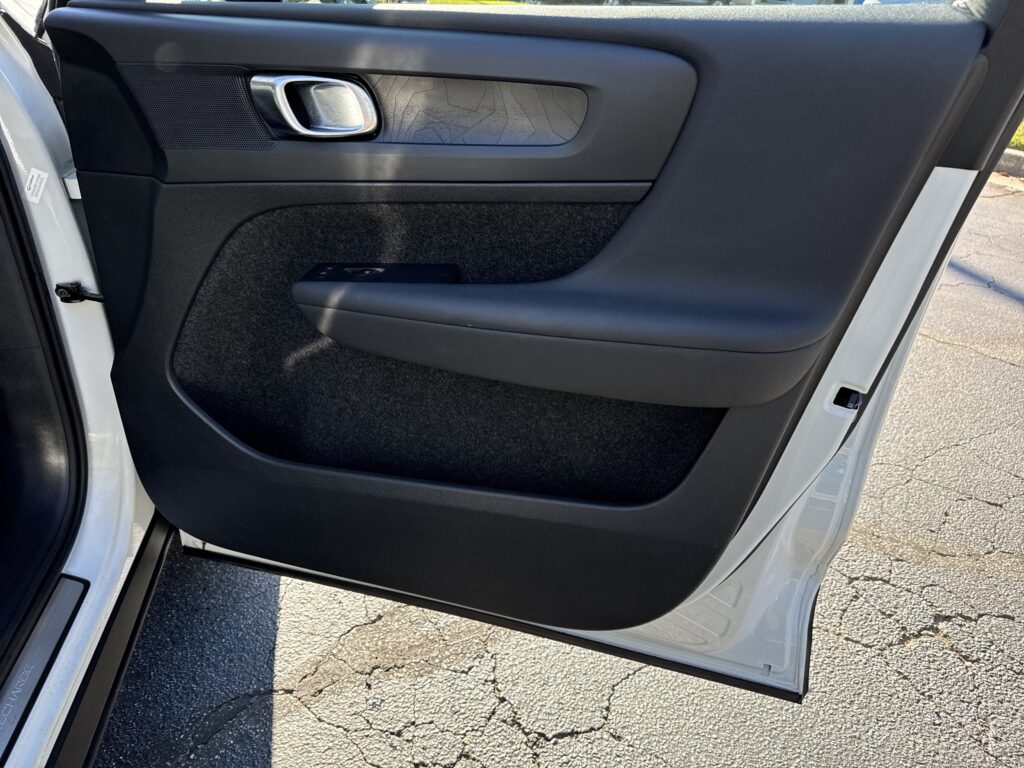 2023 Volvo C40 Recharge Pure Electric Plus