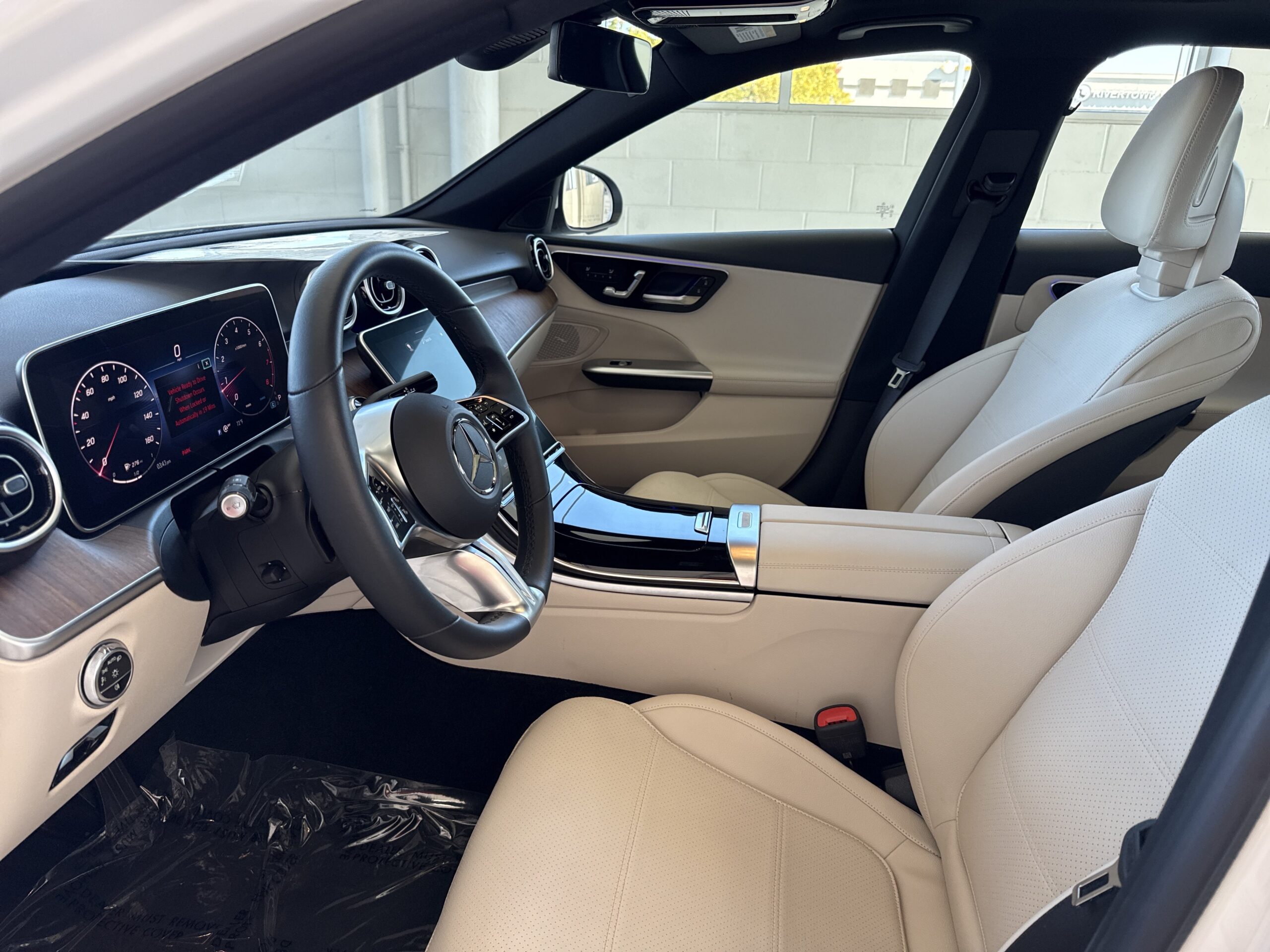 2024 Mercedes-Benz  C 300