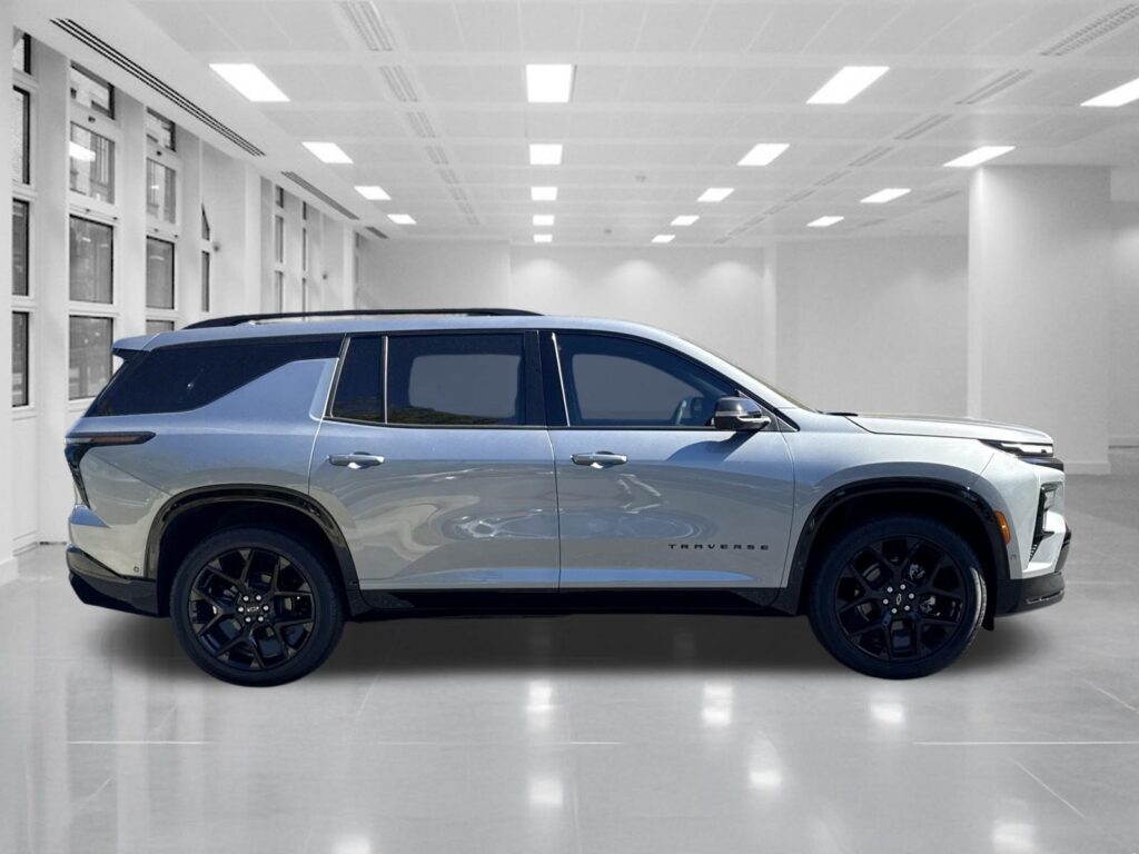 2026 Chevrolet Traverse FWD RS