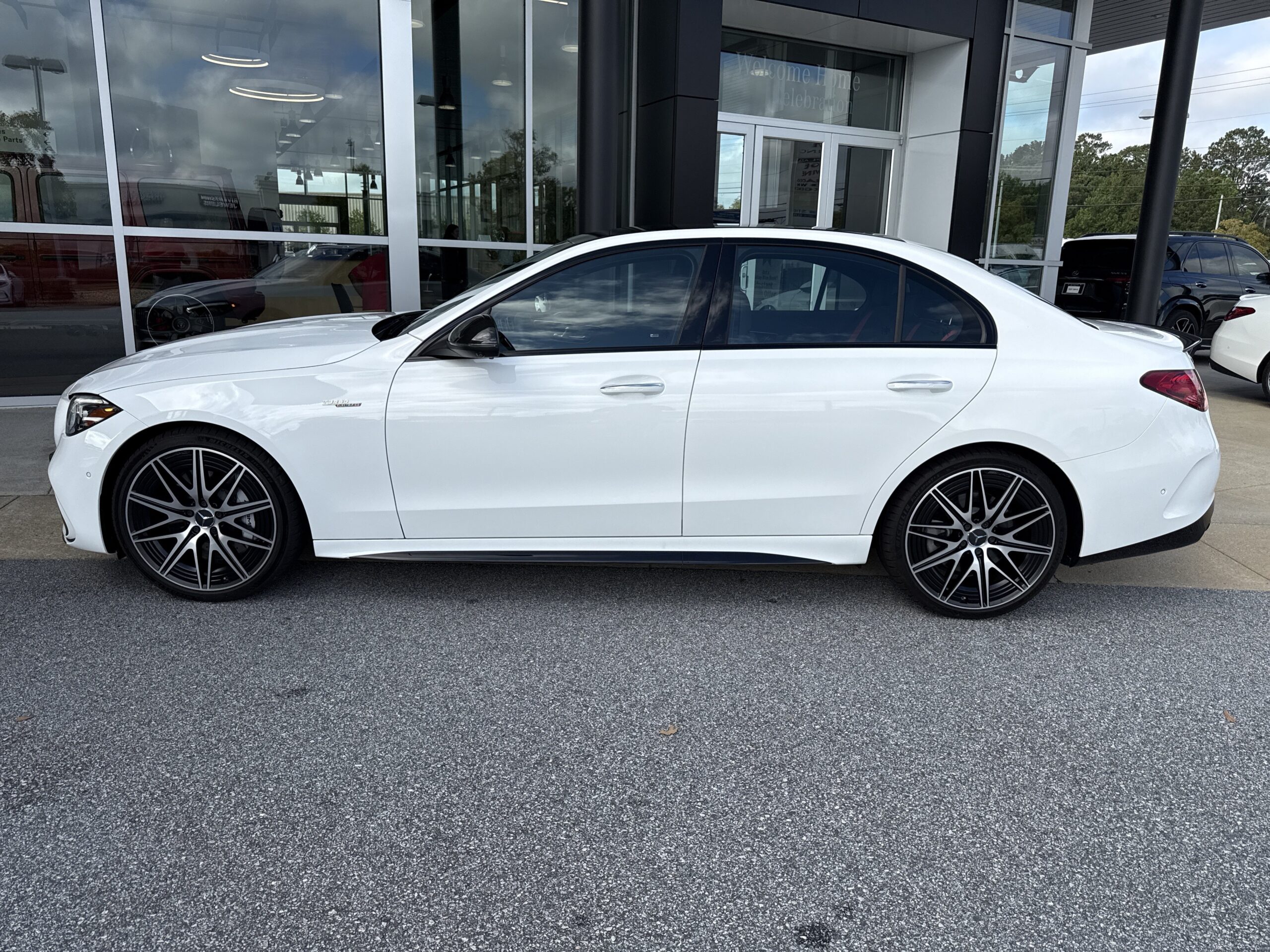 2024 Mercedes-Benz  AMG C 43