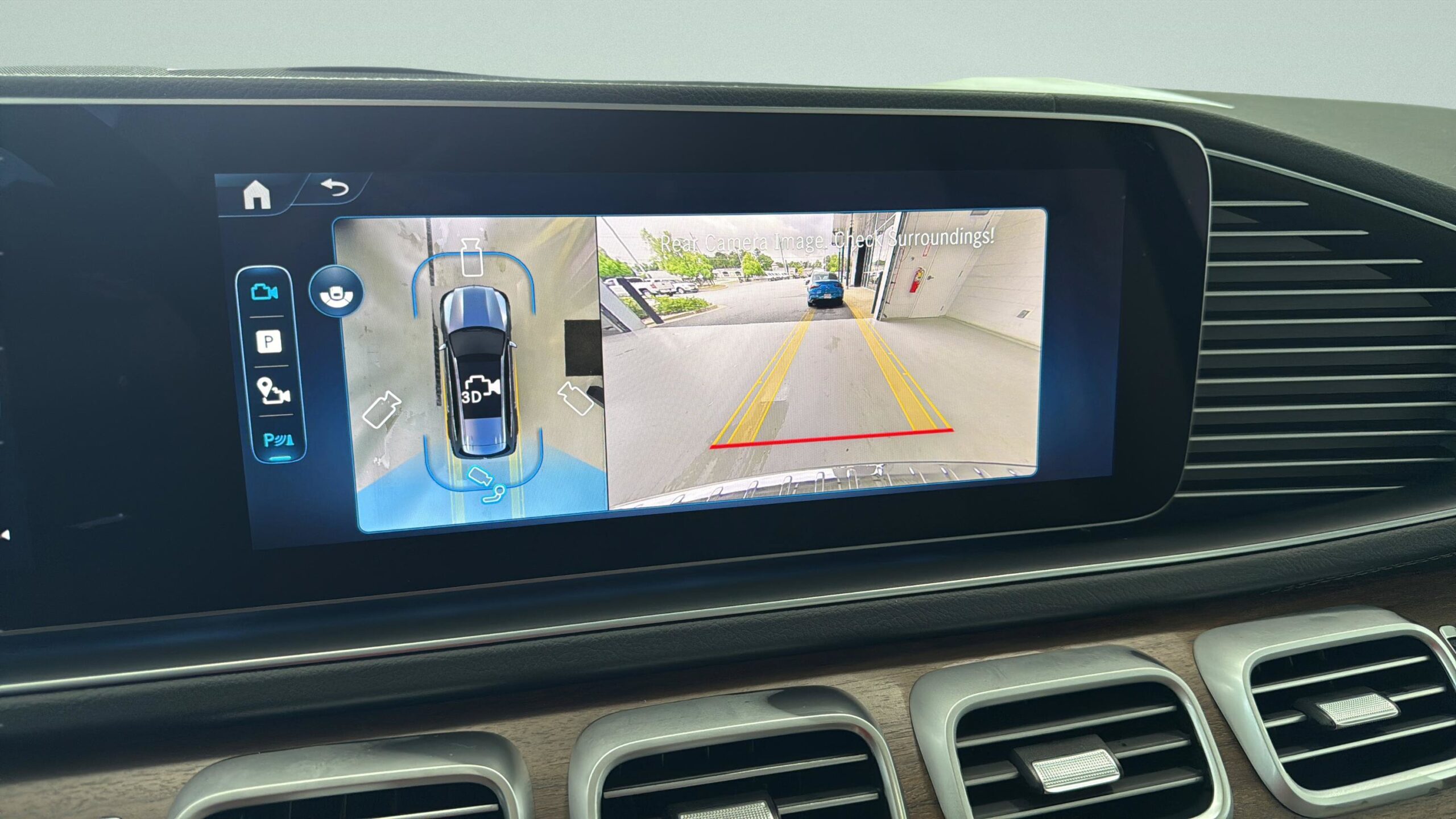2026 Mercedes-Benz  GLS 450