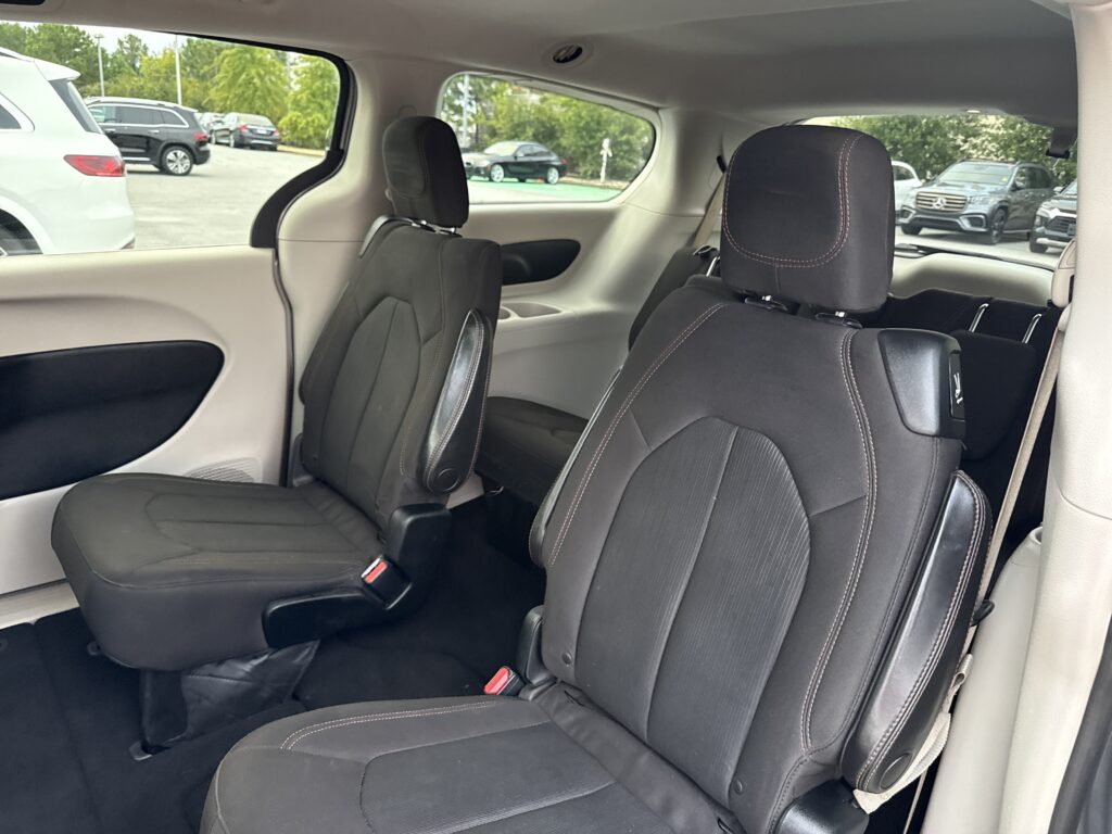2017 Chrysler Pacifica LX