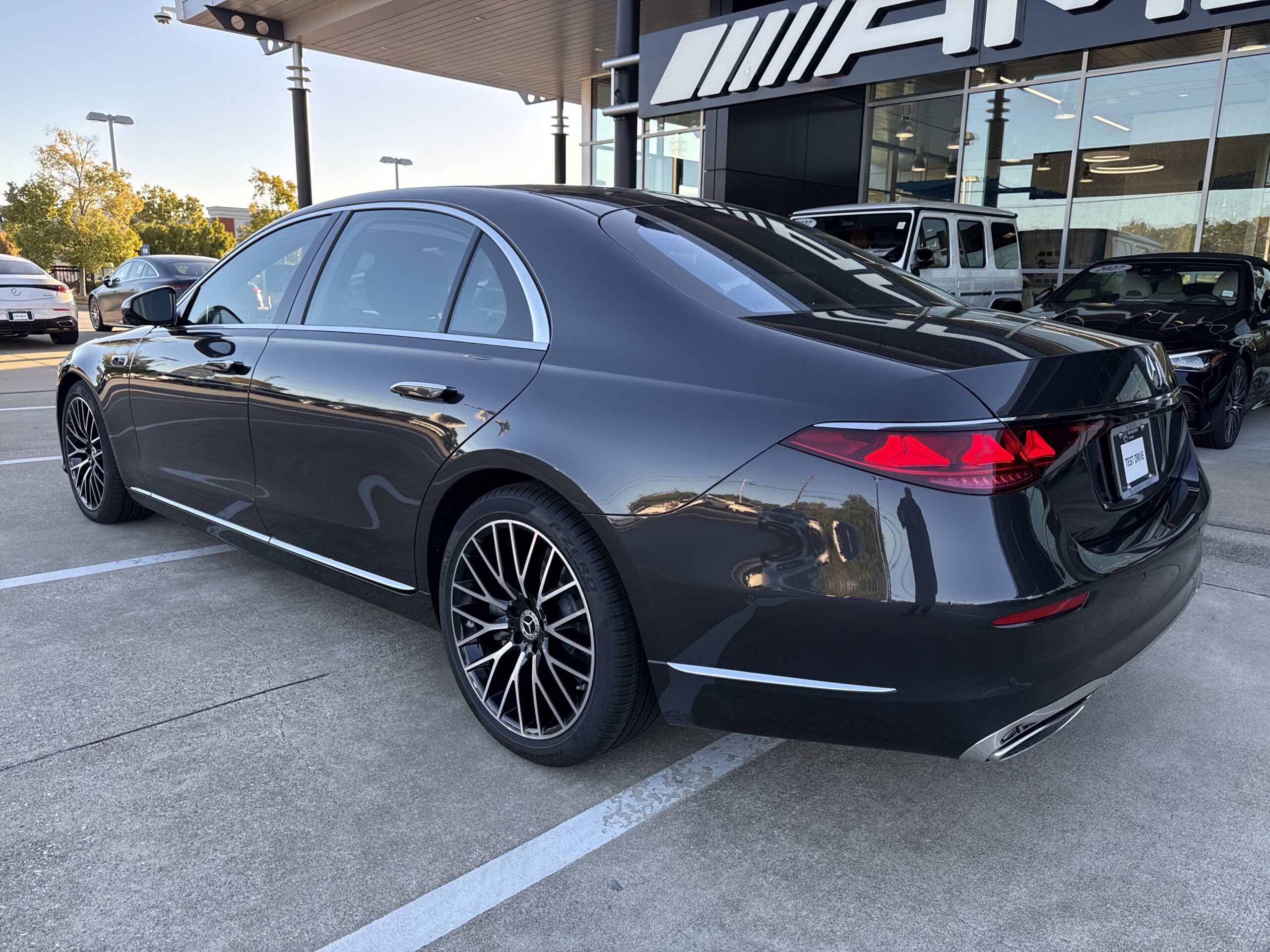 2027 Mercedes-Benz  S 580