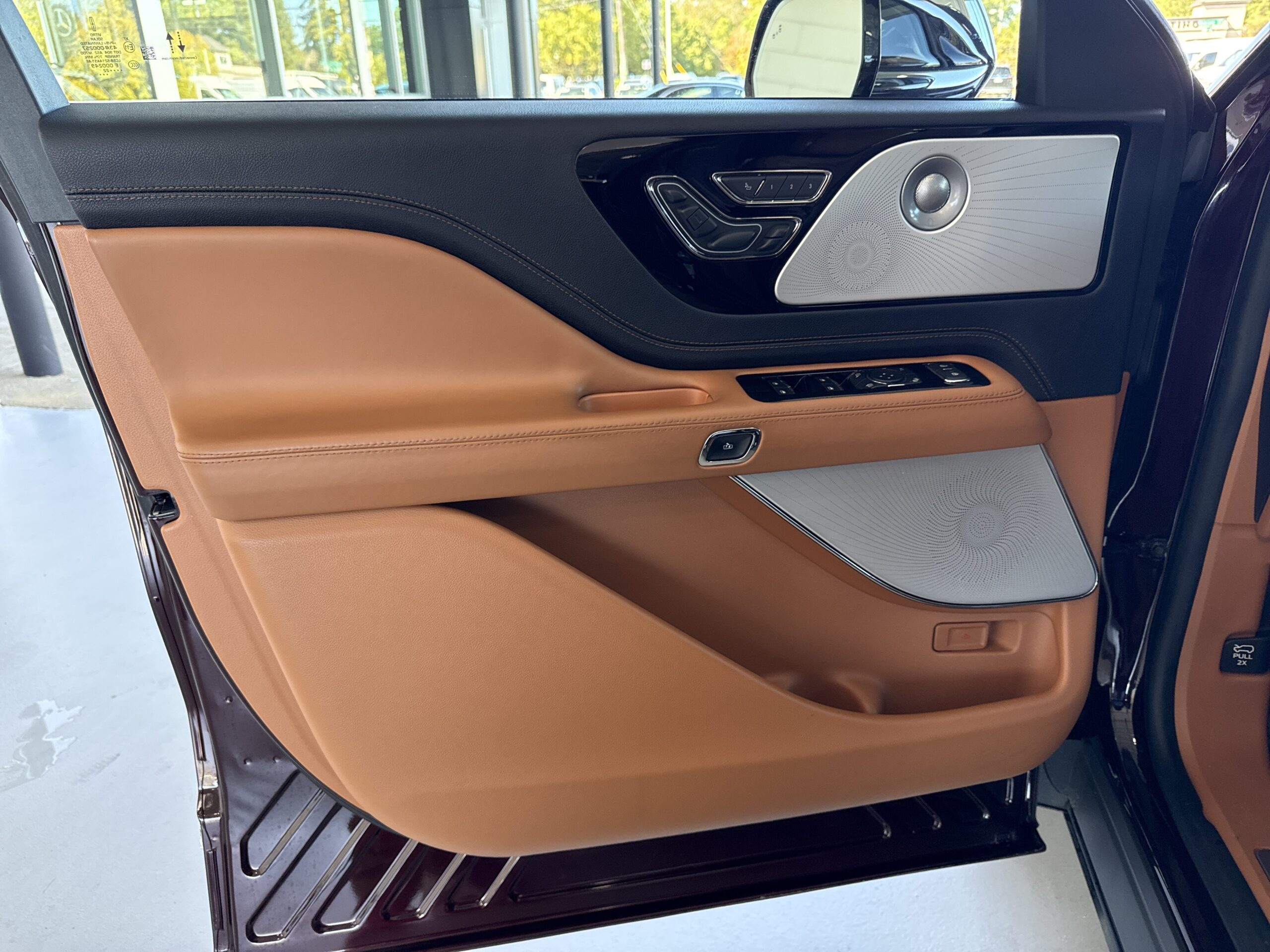 2022 Lincoln Aviator Black Label