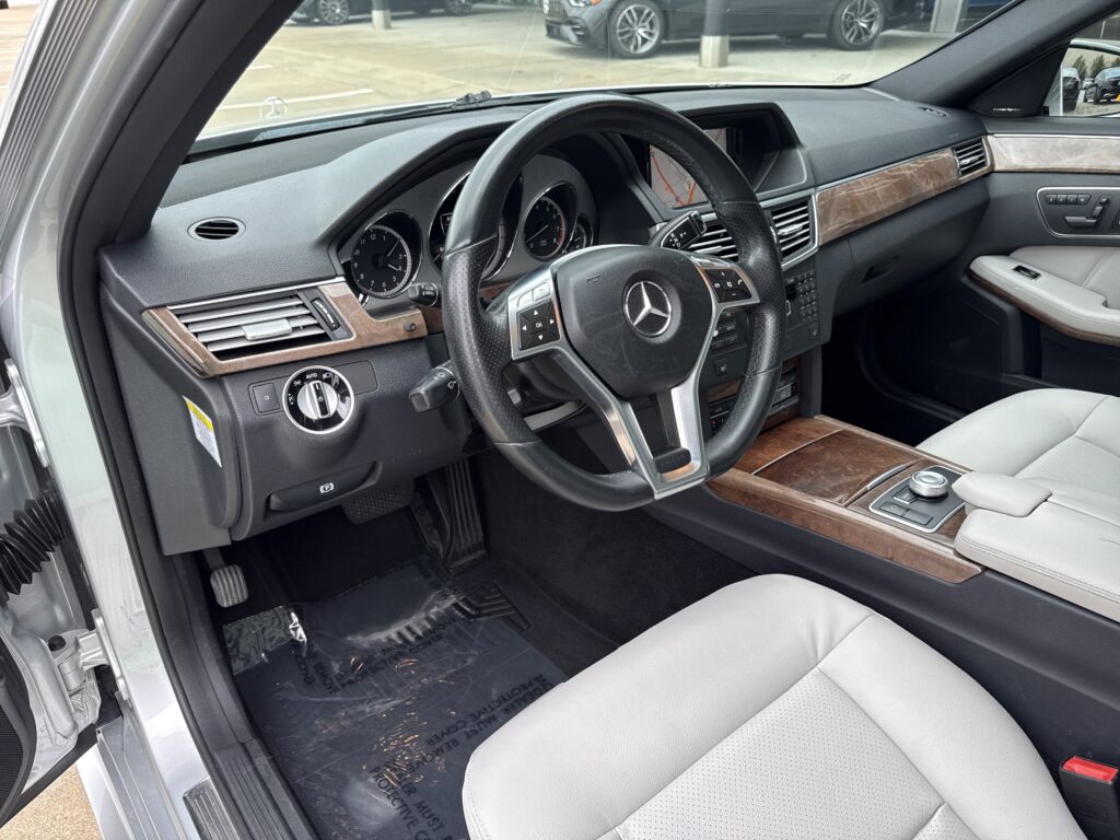 2012 Mercedes-Benz  E 350 Sport