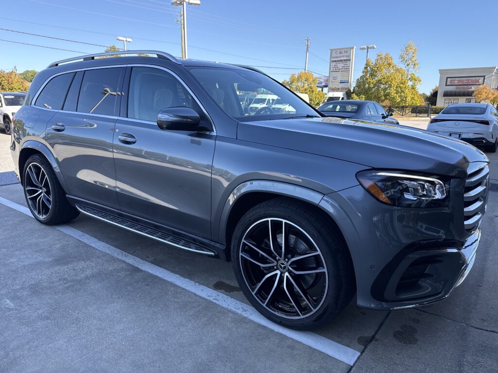 2026 Mercedes-Benz  GLS 450