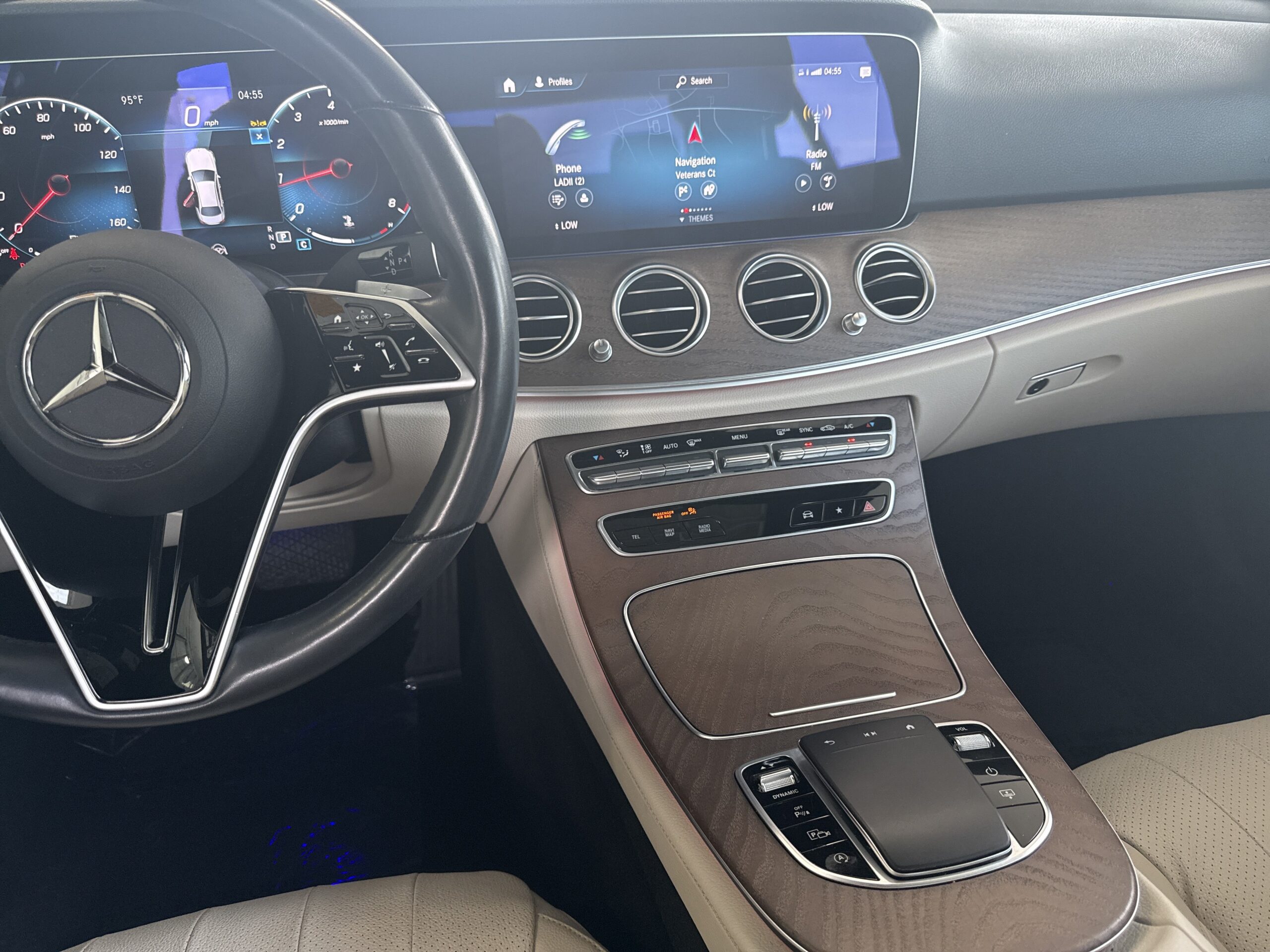 2022 Mercedes-Benz  E 350