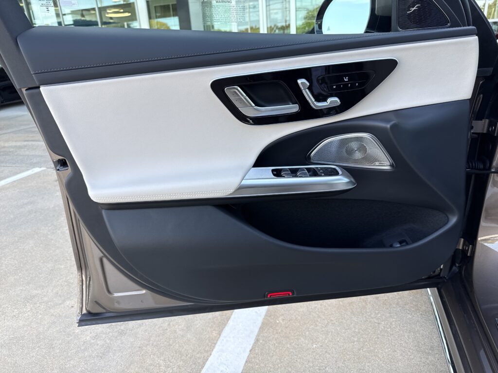 2027 Mercedes-Benz  E 450