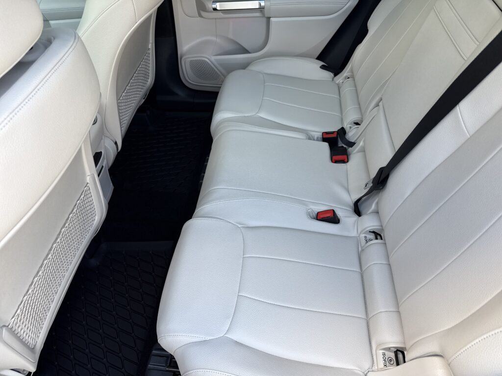 2026 Mercedes-Benz  GLB 250