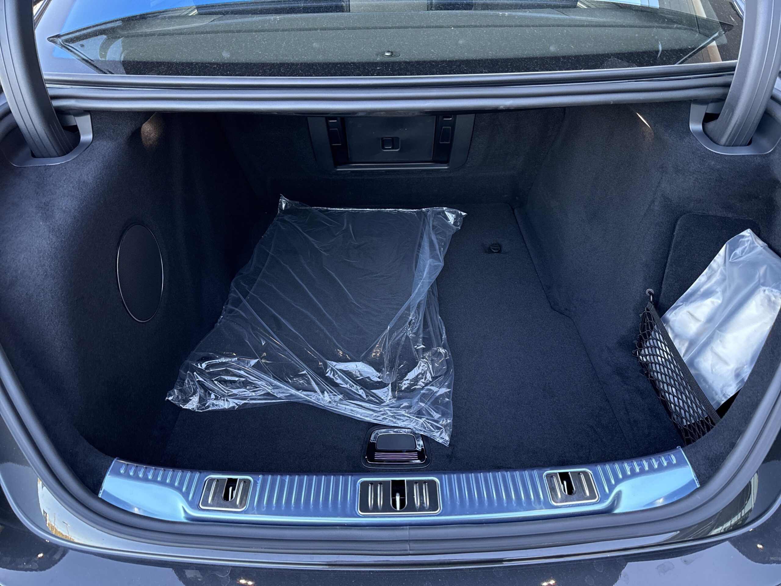 2027 Mercedes-Benz  S 580