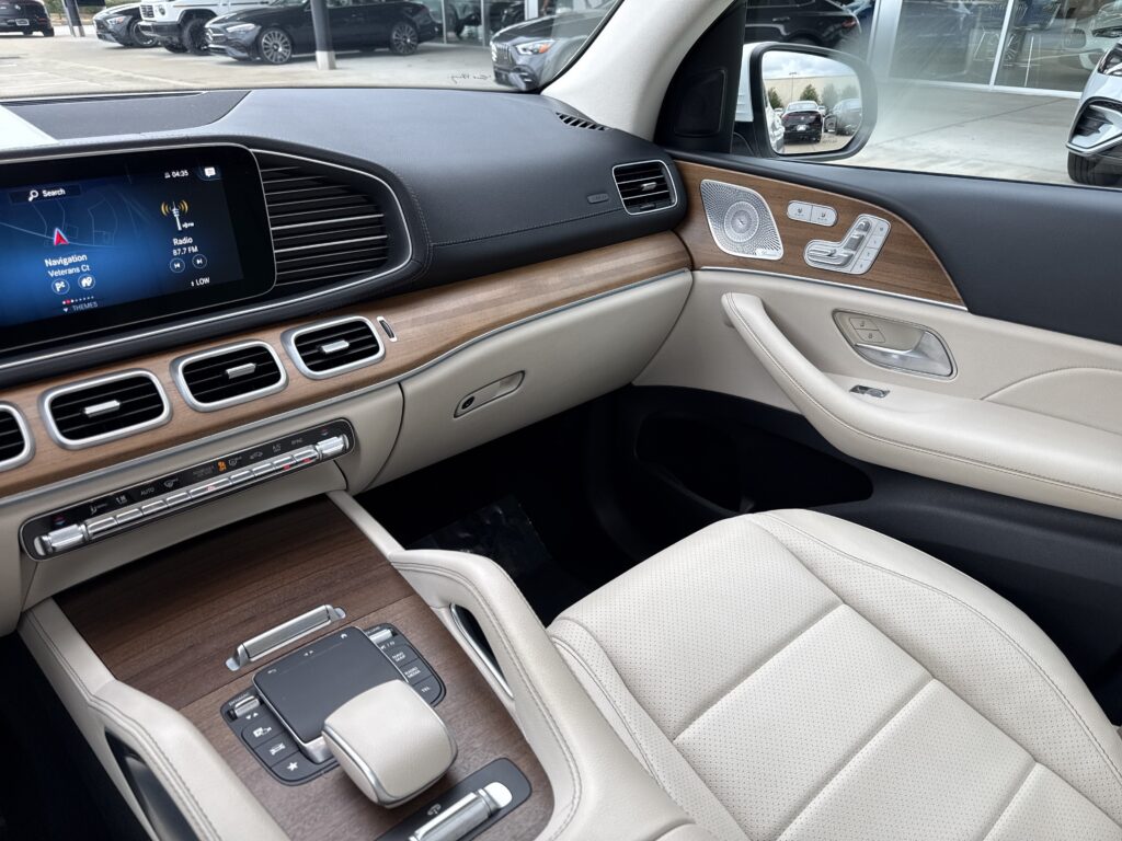 2022 Mercedes-Benz  GLS 450