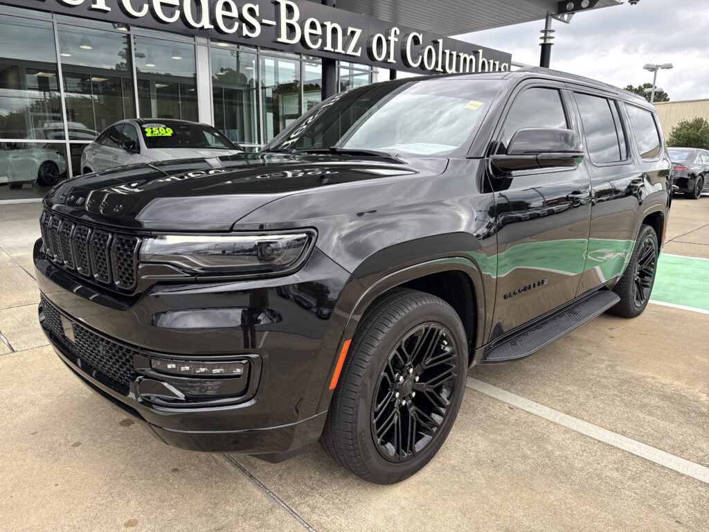 2025 Jeep Wagoneer Series II Carbide