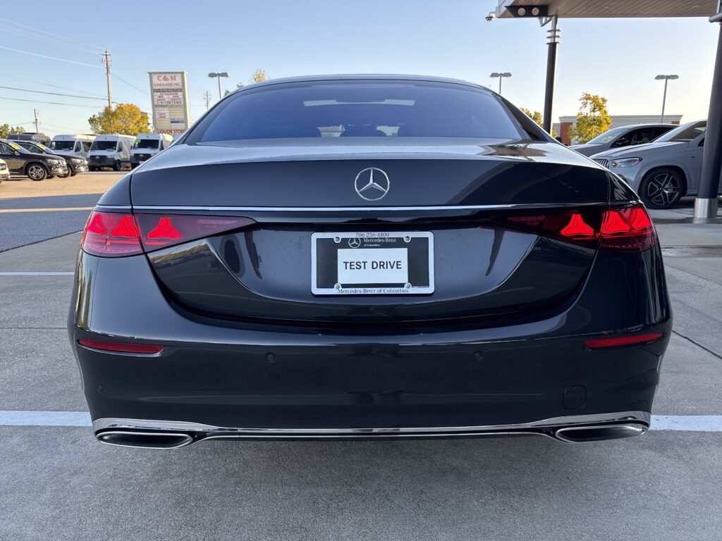 2027 Mercedes-Benz  S 580