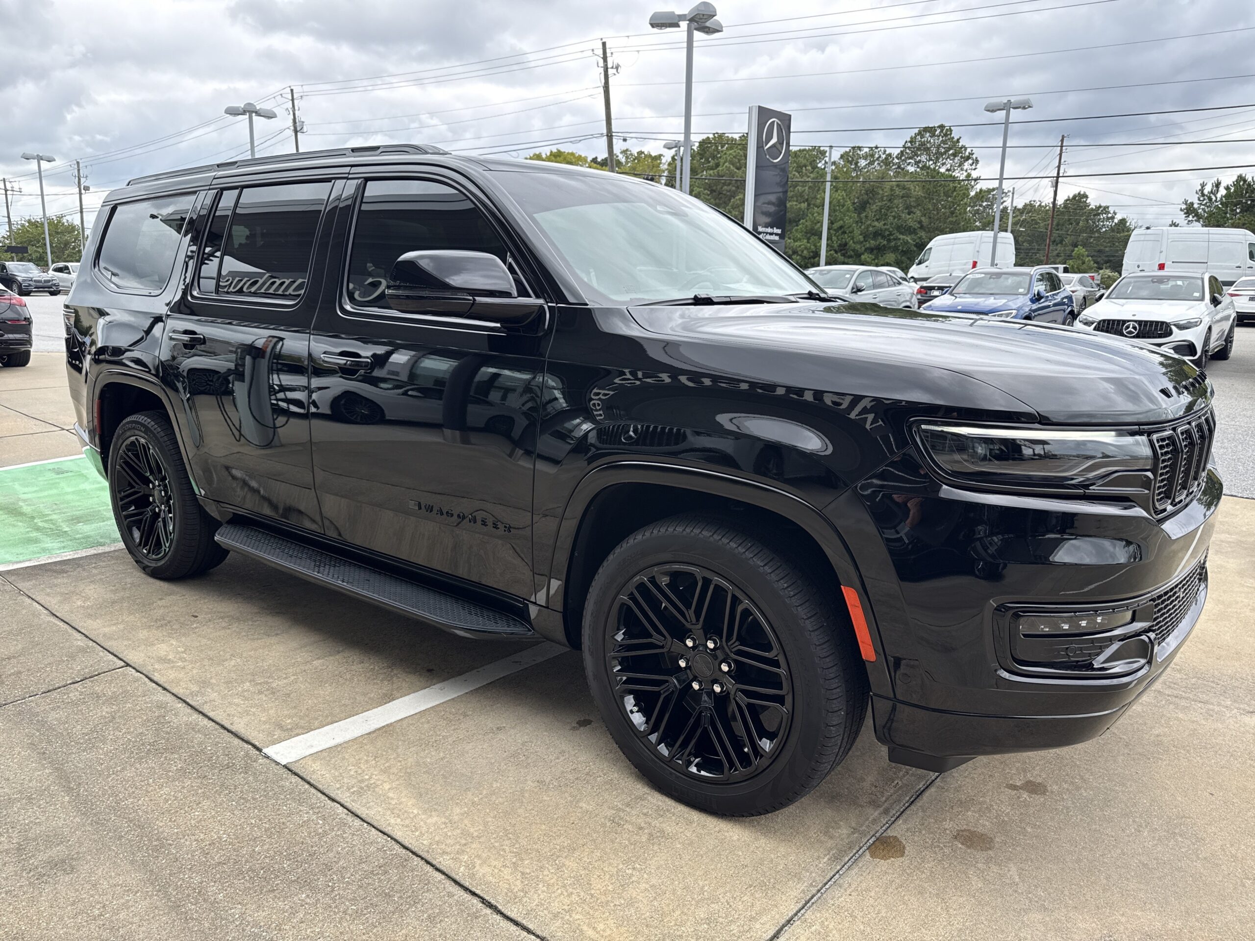 2025 Jeep Wagoneer Series II Carbide